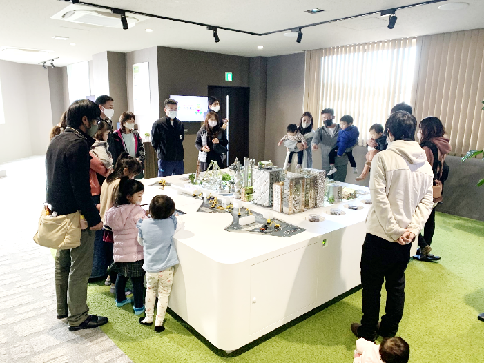 外部機関を活用し、スモールステップで