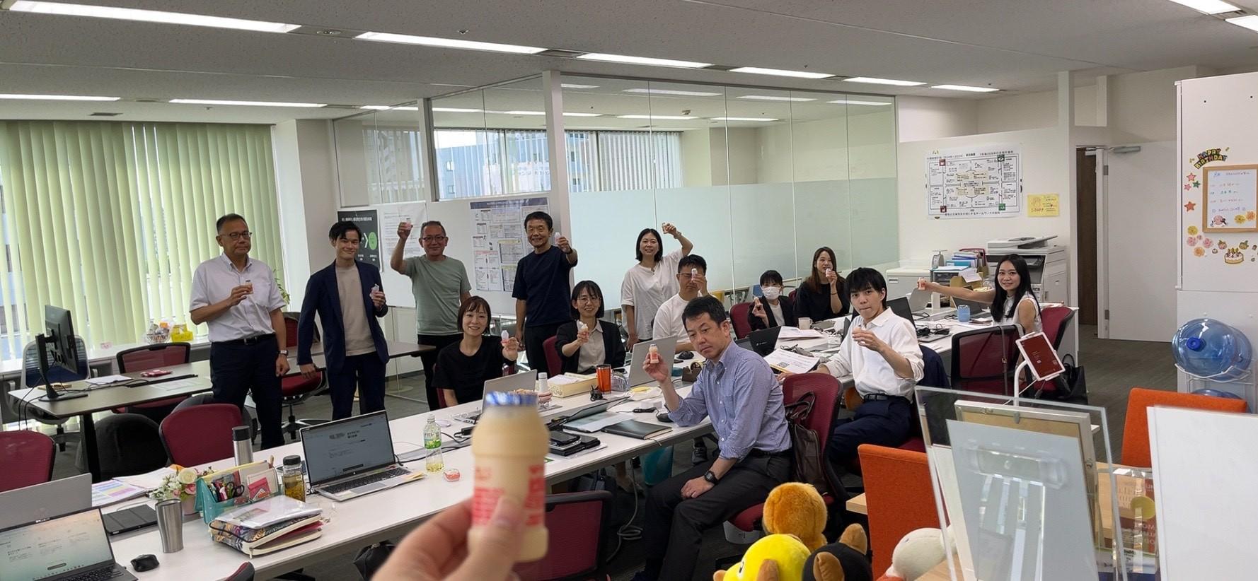 健康意識向上や社内交流を絡めながら水分補給