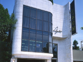 株式会社ジュネ